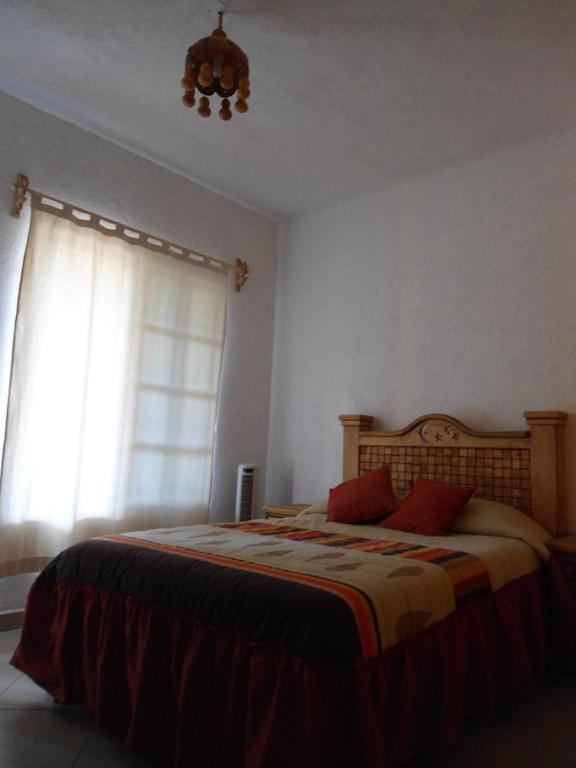 Posada Los Robles Tepoztlán Pokój zdjęcie